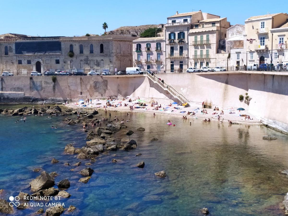 Appartamento Dammuso Isola Di Ortigia 시라쿠사 외부 사진